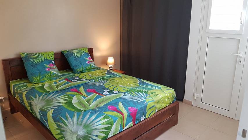 Gîte pour 4 personnes, avec jardin et terrasse à Le Diamant - 4