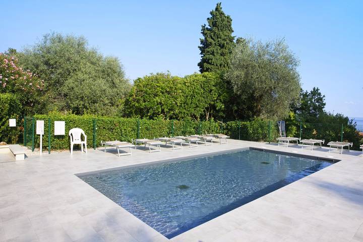 Ferienwohnung für 2 Personen, mit Seeblick und Garten am Gardasee - 2