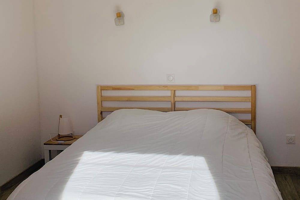 Apartamento entero, Petit gîte de la colline in Le Barroux, Parque natural regional del Mont Ventoux