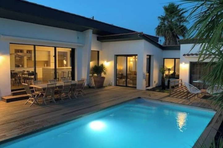 Villa for 8 people, with garden in Biarritz