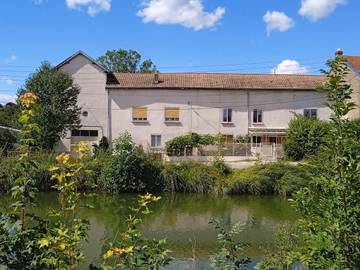 Chambre d’hôte pour 3 personnes, avec jardin dans le Doubs