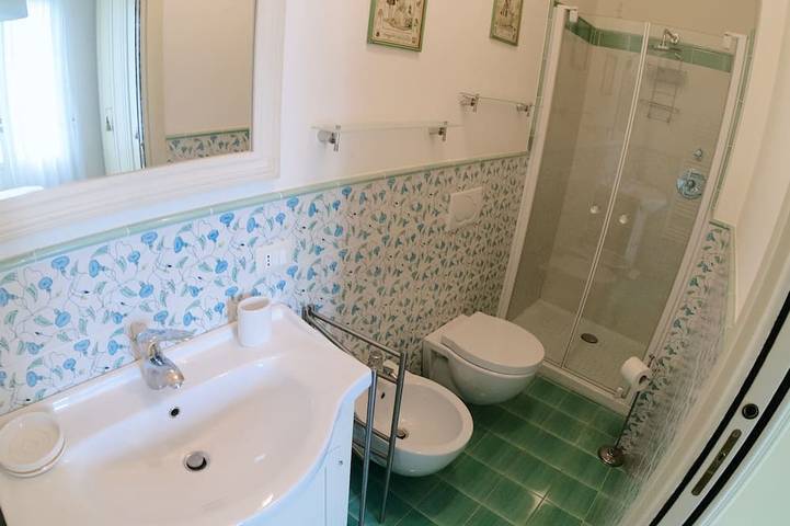 Relax Esclusivo Con Piscina Privata A Sfioro in Lucca, Provincia di Lucca