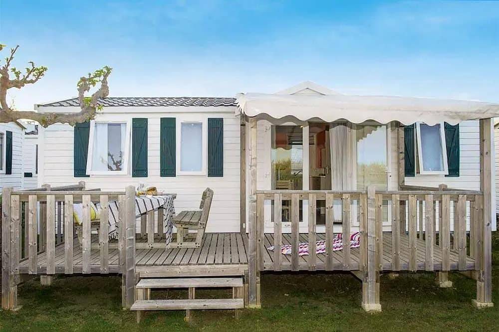 Mobil-home | Classic | 3 Ch. | 6 pers. | Terrasse surélevée | A/C | Tv in Carry-le-Rouet, Côte méditerranéenne (France)