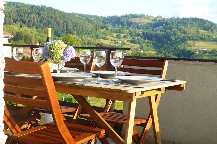 Holiday apartment for 7 people, with balcony and garden - 1
