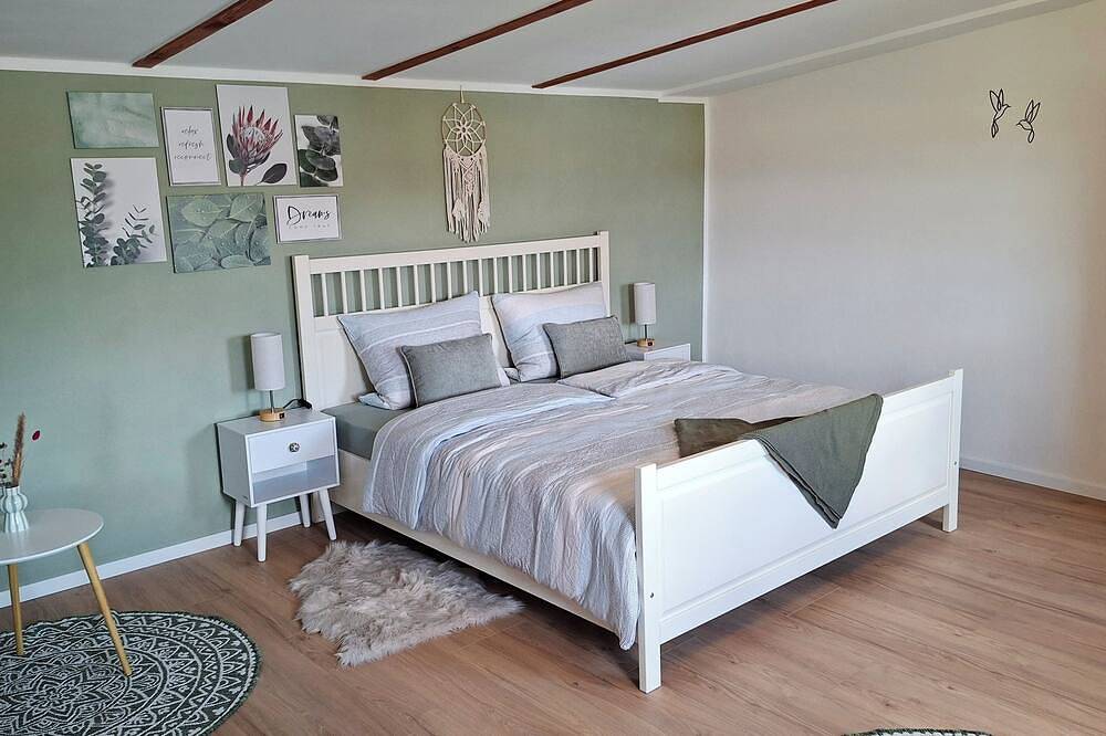 Neues urgemütliches Ferienhaus zur alten Scheune, nahe Ellertshäuser See, Bayern in Schonungen, Franken