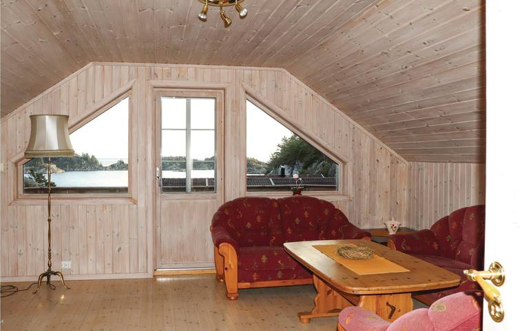 Ferienhaus für 10 Personen mit Whirlpool in Lindesnes