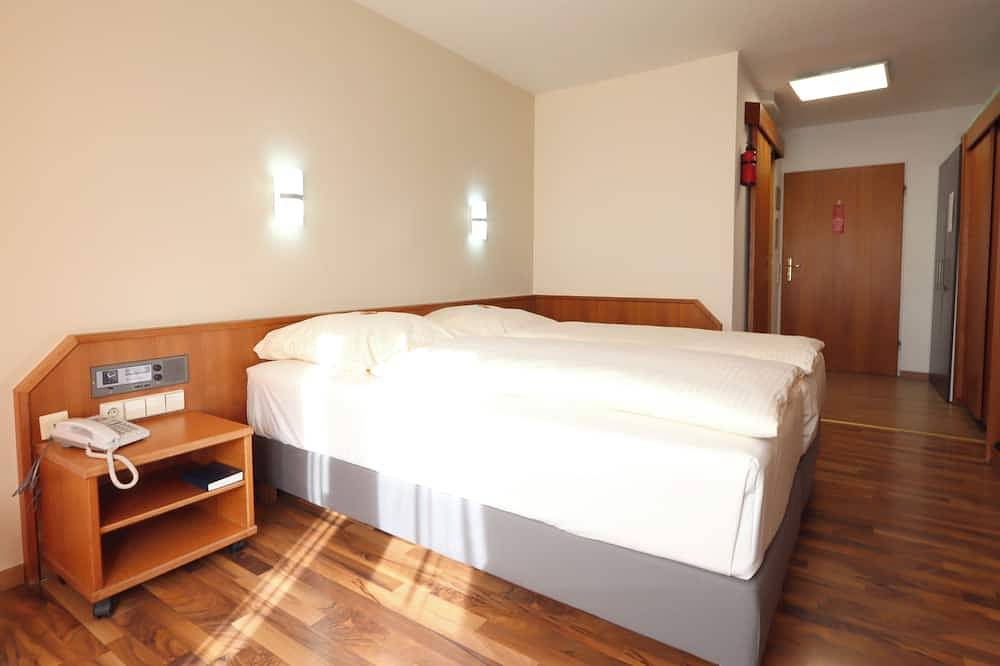 Entire apartment, One-room apartment in Ostfildern, Landkreis Esslingen