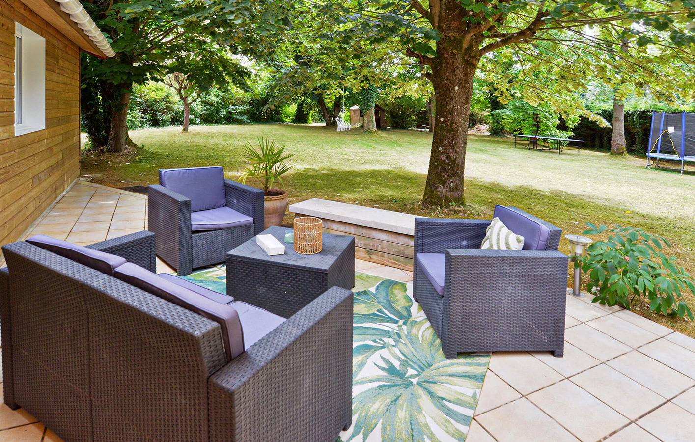 Appartement confortable de 200 m² avec jardin et jacuzzi à Villecresnes in Mandres-les-Roses, Val-de-Marne
