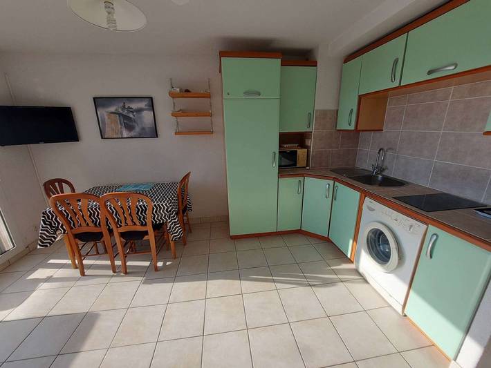 Apartamento entero, Apartamento de 2 habitaciones para 4 personas con terraza y parking en Marseillan in Marseillan-Plage, Marseillan