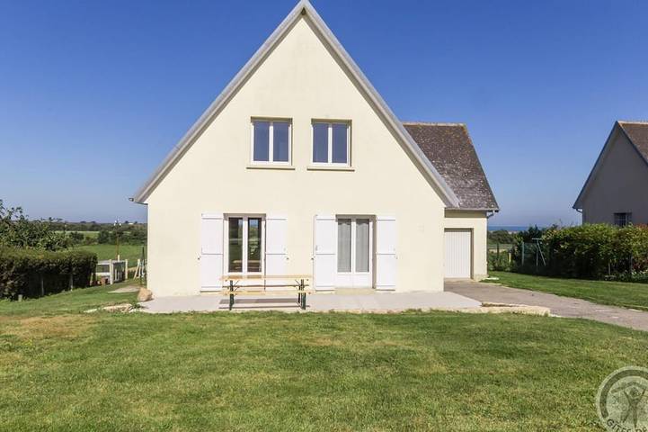 Gîte pour 9 personnes, avec Terrasse et Jardin