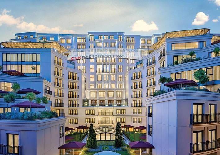 Hôtel pour 9 personnes, avec sauna et terrasse ainsi que jacuzzi et piscine à Turquie