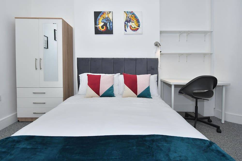 Doppelzimmer-Standard-Gemeinsames Badezimmer-Stadtblick in Crewe, Cheshire East