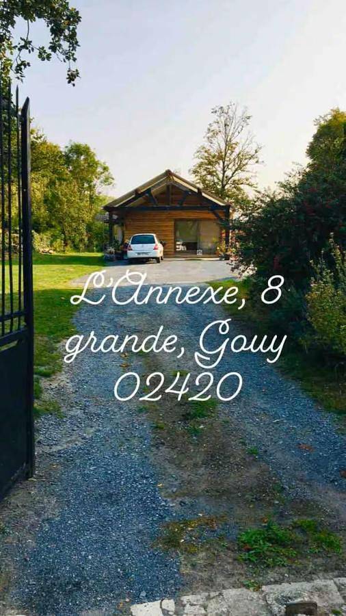 Location de vacances pour 4 personnes, avec terrasse et jardin dans Gouy