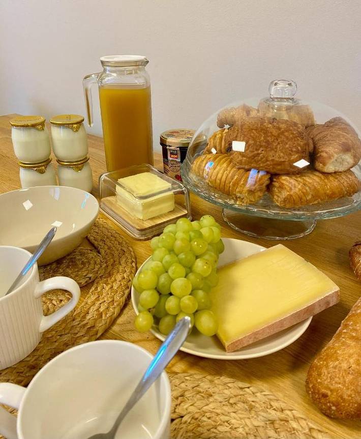 Gîte pour 2 personnes, avec terrasse à Semur-en-Auxois - 2