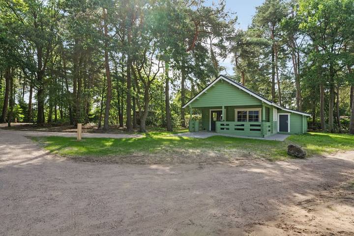 Lodge voor 6 personen, met Balkon/Terras en Terras in Noord-Brabant