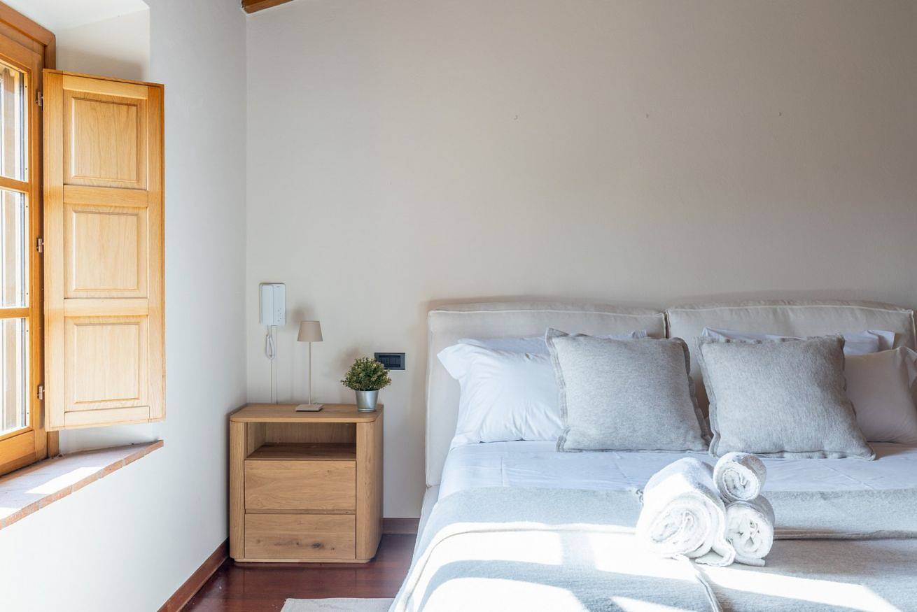 Ganze Wohnung, Ferienwohnung für 8 Personen mit Garten in Palaia, Pisa Provinz