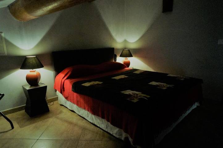 Hôtel pour 2 personnes, avec Jacuzzi et Terrasse à Ersa - 2