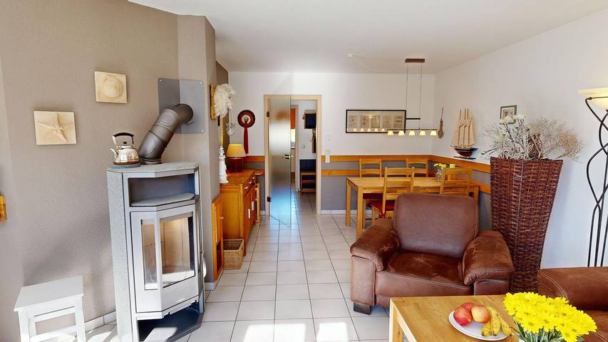 Ferienwohnung für 5 Personen, mit Terrasse und Garten in Wenkendorf