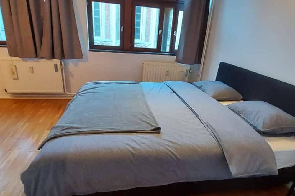 Duplex Located In The Historic Heart Of Liege in Liegi, Liegi e dintorni
