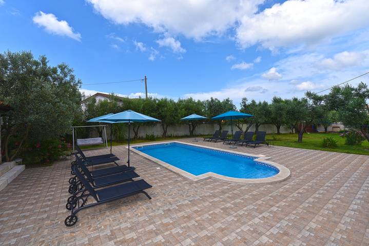 Ferienhaus für 10 Personen mit Terrasse in Marčana, Südküste Istrien