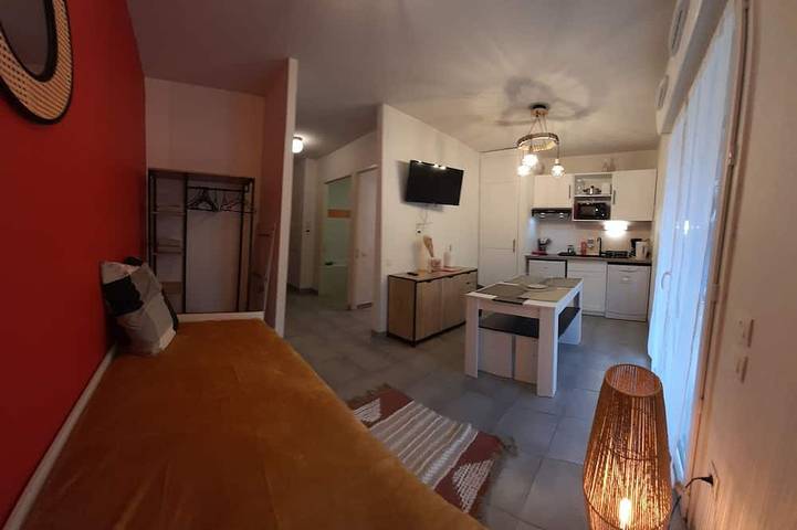 Ferienwohnung für 4 Personen, mit Garten und Balkon in Lourdes - 2