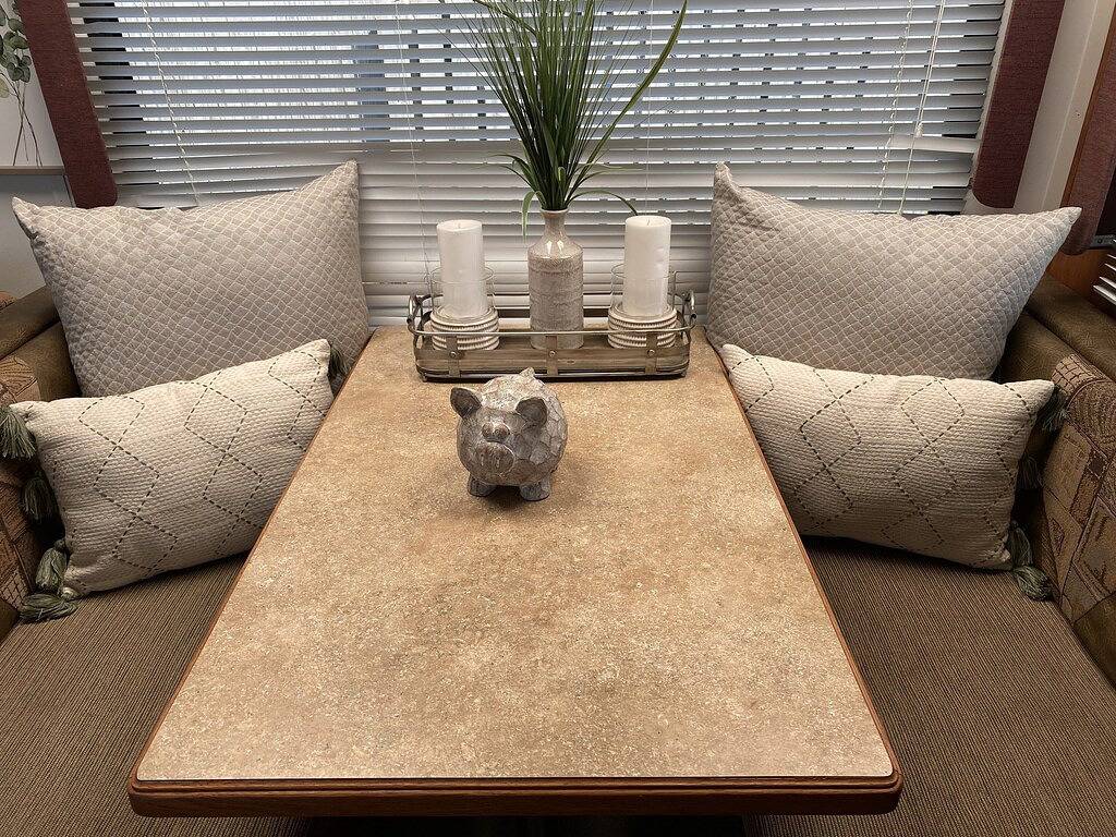 Brand New 2025 Rv on a Private Canal Lot and close to Beach in Crystal Beach, Galveston County