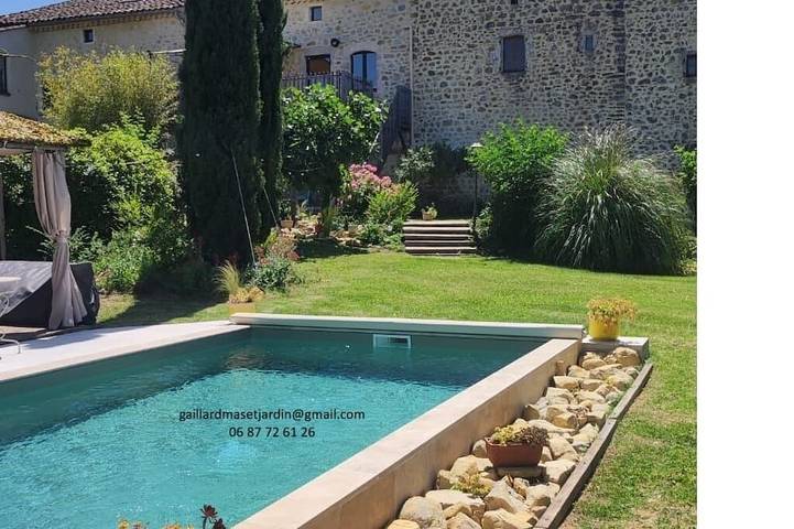 Cottage for 10 people, with terrace and garden - 1