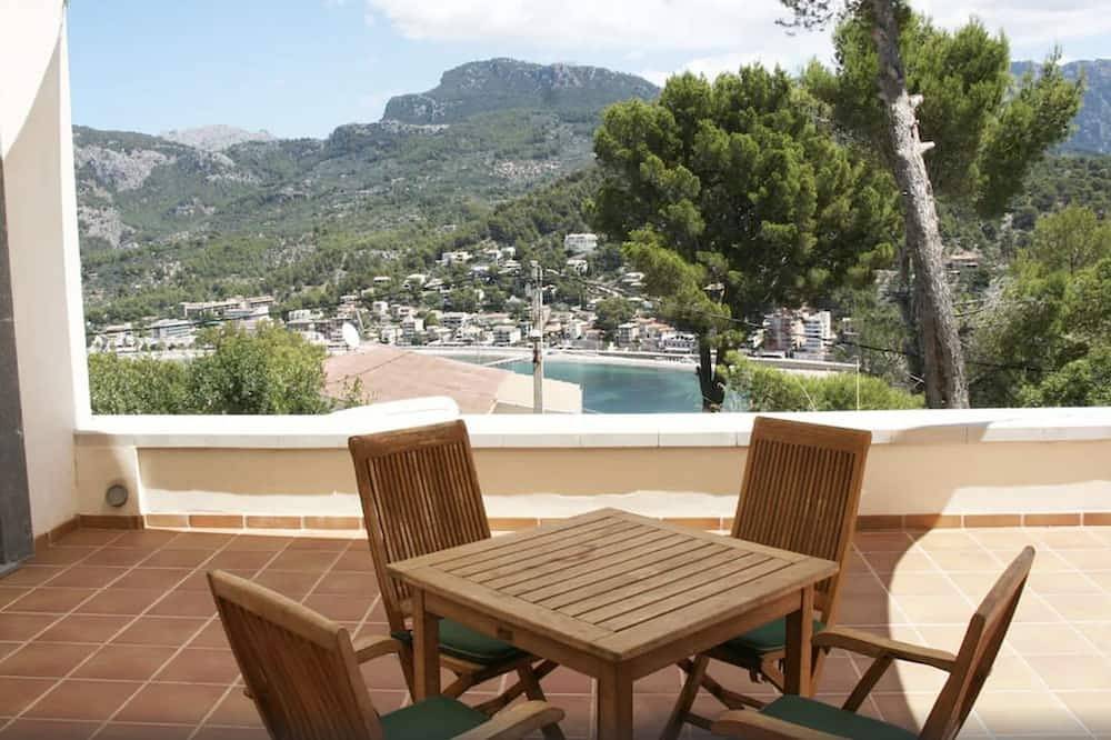 Apartments mit Terrasse und einen atemberaubenden Blick über den Port de Soller in Port de Sóller, Sóller