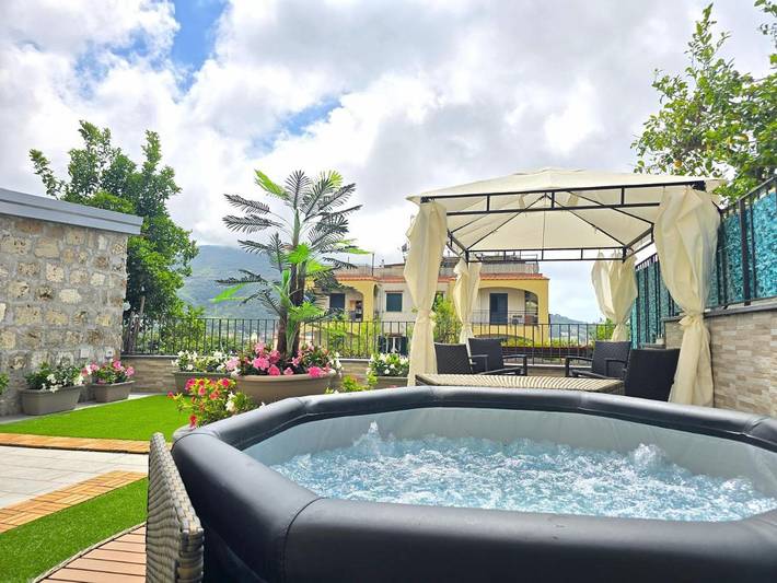 Casa vacanza per 4 persone, con idromassaggio e giardino - 1