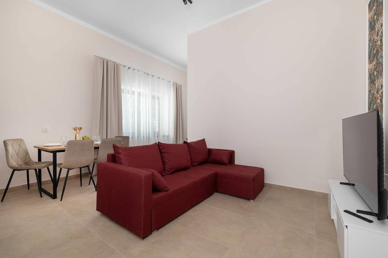 Całe studio, Charming Studio for 4   Cosiness and Comfort in Bielsko-Biała, Śląsk