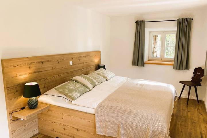 Blockhütte für 8 Personen, mit Terrasse und Garten in Alpenland Tegernsee Schliersee - 2