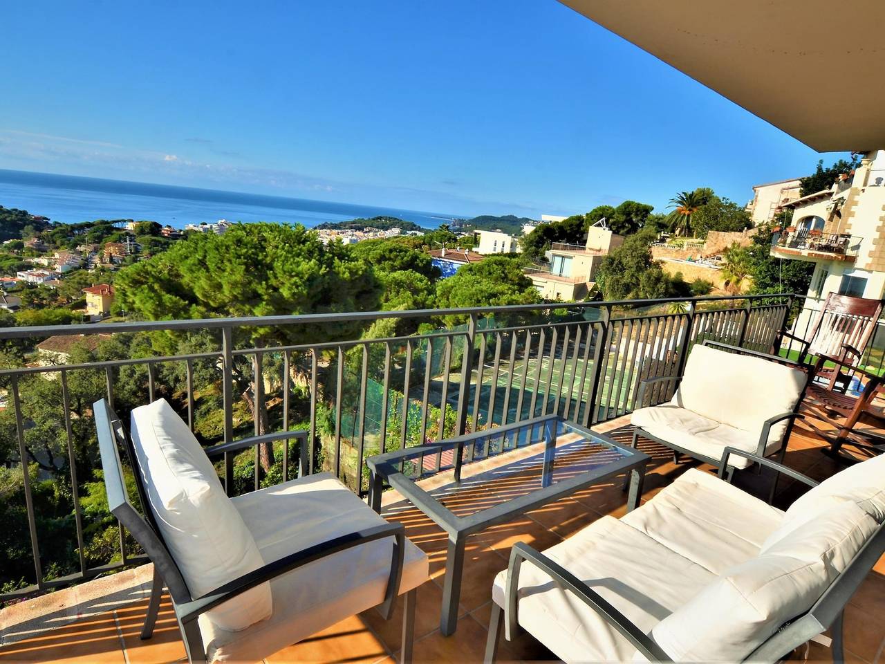 Villa Flores 8 personas con piscina privaday y vistas al mar en Lloret de mar in Roca Grossa, Lloret de Mar