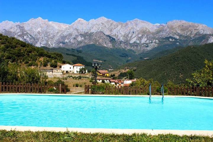 Maison d’hôte pour 2 personnes, avec terrasse et jardin ainsi que piscine et jacuzzi dans Cantabrie - 4