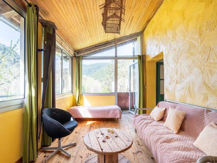 Location de vacances pour 6 personnes, avec jardin