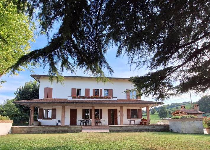 Location de vacances pour 3 personnes, avec terrasse et jardin dans Lesignano De Bagni - 4