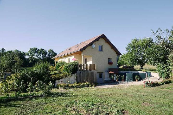 Gîte pour 6 personnes, avec jardin
