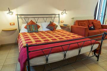 Château pour 3 Personnes dans Commune de Riva di Solto, Région des lacs du Nord, Photo 1