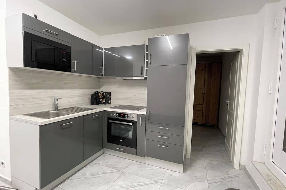 Ganze Wohnung, Vollausgestattet Gemütliche Wohnung in Apfelbeerenring Hamburg 65qm für 5 Person in Harburg (Hamburg), Hamburg