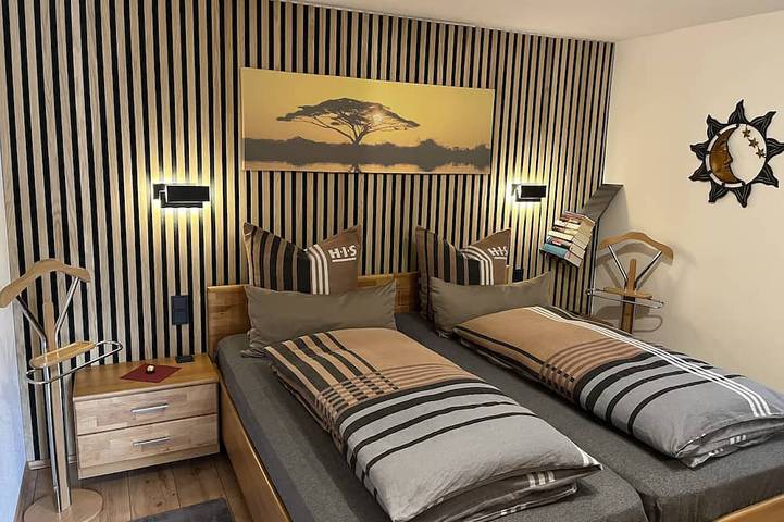 Bungalow für 4 Personen, mit Sauna und Garten sowie Balkon und Whirlpool in der Oberpfalz - 2