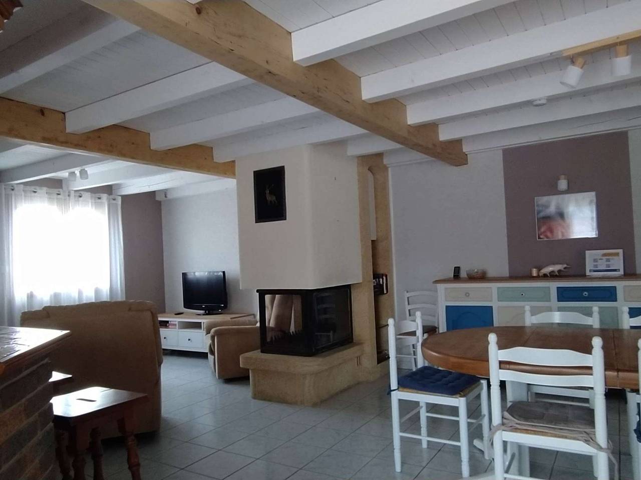 Maison climatisée 4 pièces, 8 couchages, proche plage et commerces, avec véranda et barbecue in Saint Pierre la Mer, Fleury