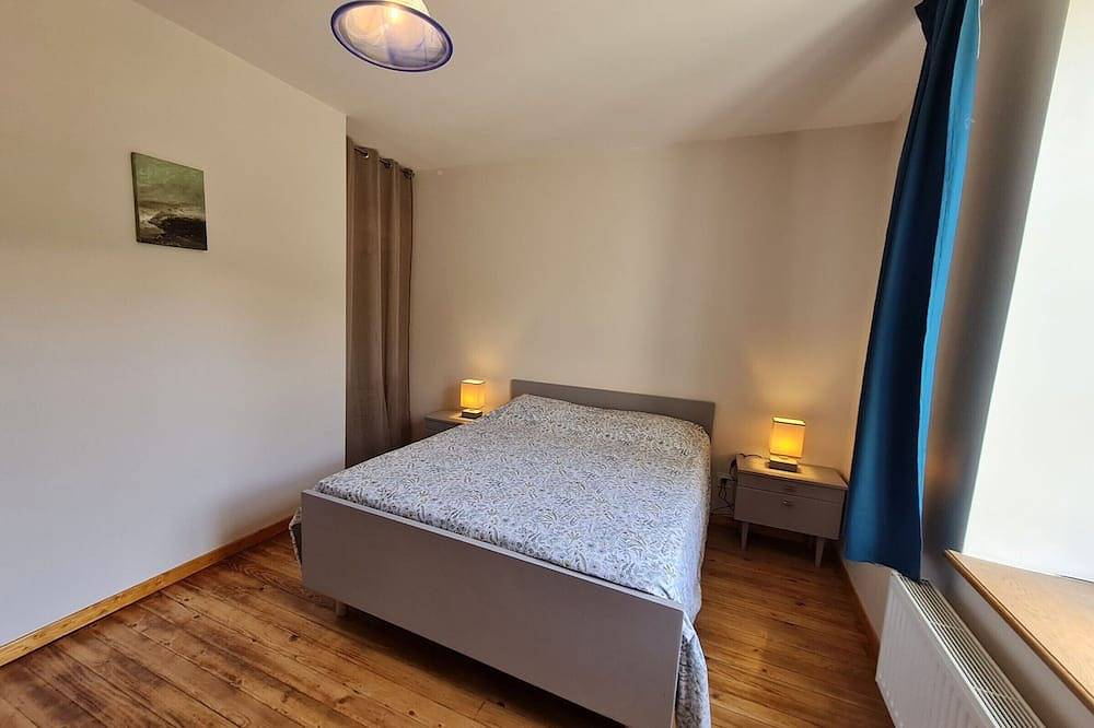 Gîte cosy face au parc des Bosquets, avec parking, terrasse et à deux pas du château de Lunéville in Lunéville, Région de Lunéville