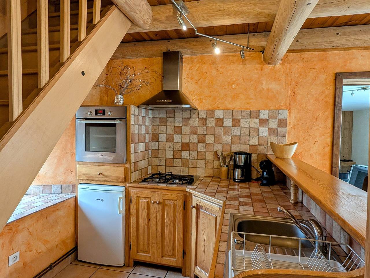 Casa rural restaurada con acceso Pmr, terraza y actividades al aire libre in Esplantas, Esplantas-Vazeilles