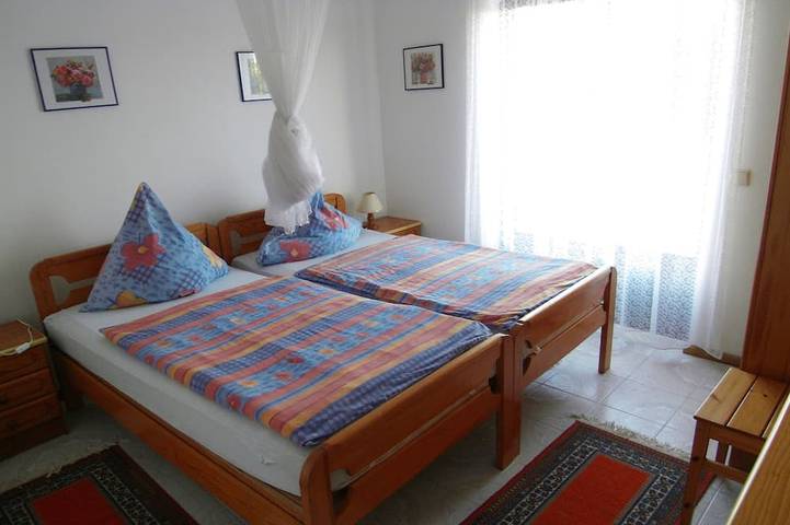 Ferienhaus für 8 Personen, mit Balkon und Garten in Arrifana - 3