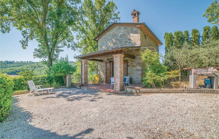 Ferienhaus für 4 Personen, mit Terrasse und Garten in Monterchi