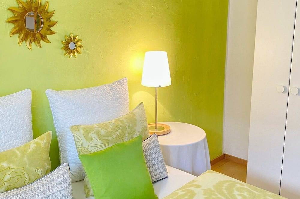 Geheel appartement, Lightland appartement met parkeerplaats en tuin in Innsbruck, Innsbruck Land