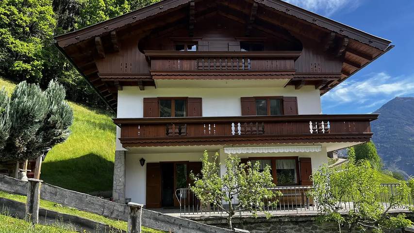 Ferienhaus für 12 Personen, mit Garten