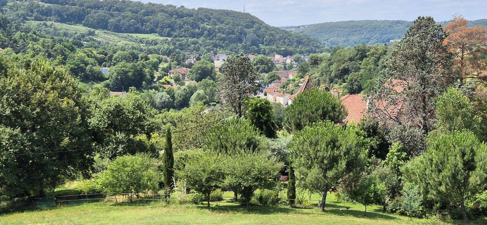 Gîte de charme nuits ou semaine in Figeac, Massif central