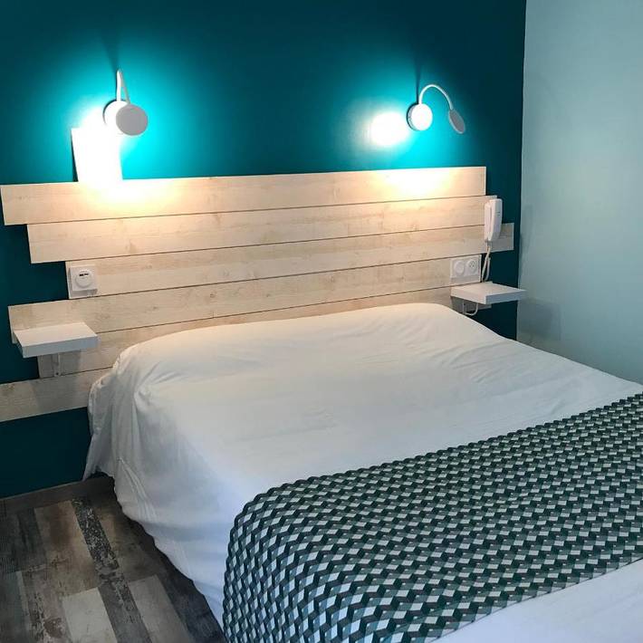 Hôtel pour 3 personnes, avec jardin et terrasse, animaux acceptés à Peyrolles-en-Provence - 4