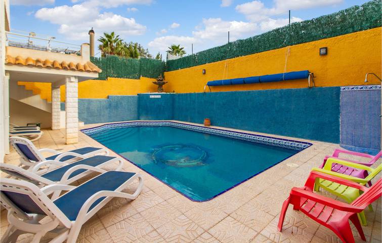 Ferienhaus für 12 Personen, mit Terrasse und Pool in Torrevieja - 4