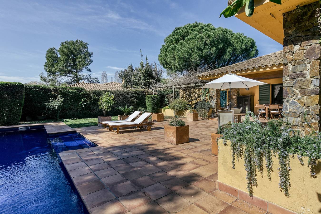 Villa 'Maria' con piscina privada, Wi-Fi y aire acondicionado in Navata, Alt Empordà